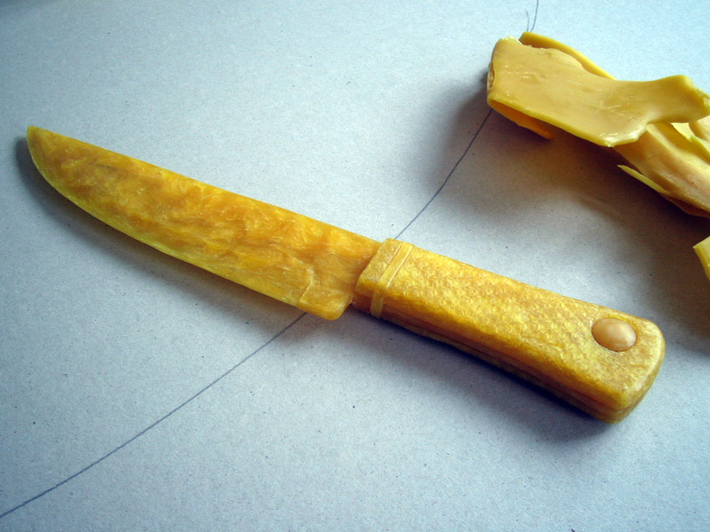 Markus S Fiedler - Mack the Knife- Fire - Tool - Weapon - Beeswax - Sculpture - Art - Life - Wax